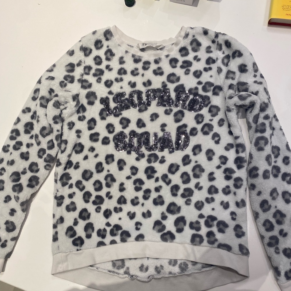 Girls cozy sweater LEOPARD SQUAD